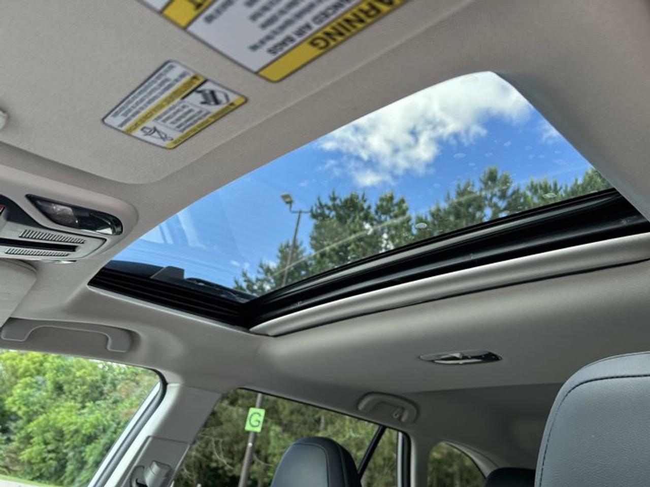 2022 Subaru Outback Limited 4WD | One Owner | No Accidents | Leather Seats Photo
