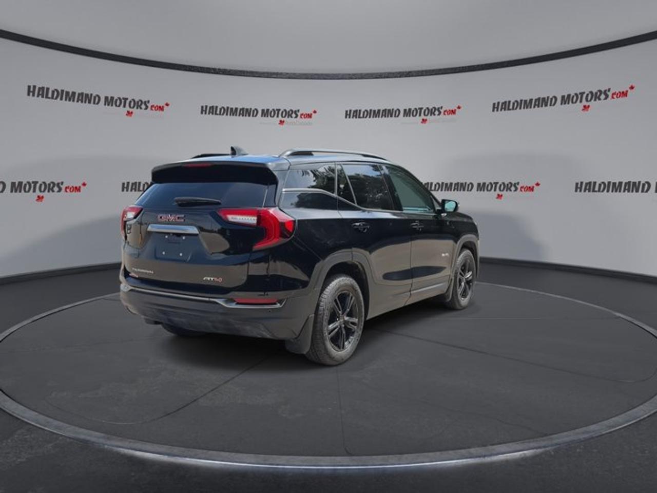 2022 GMC Terrain AT4 AWD | No accidents | Panoramic Sunroof | Leather Seats Photo