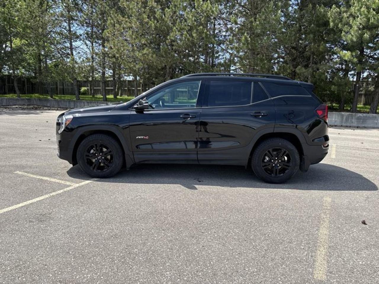 2022 GMC Terrain AT4 AWD | No accidents | Panoramic Sunroof | Leather Seats Photo