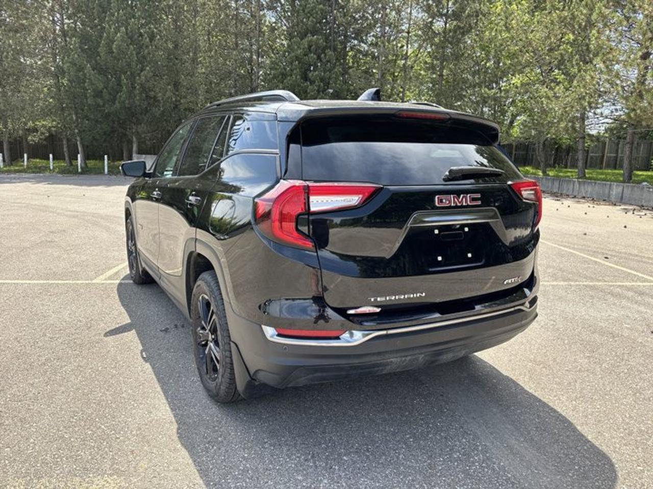 2022 GMC Terrain AT4 AWD | No accidents | Panoramic Sunroof | Leather Seats Photo