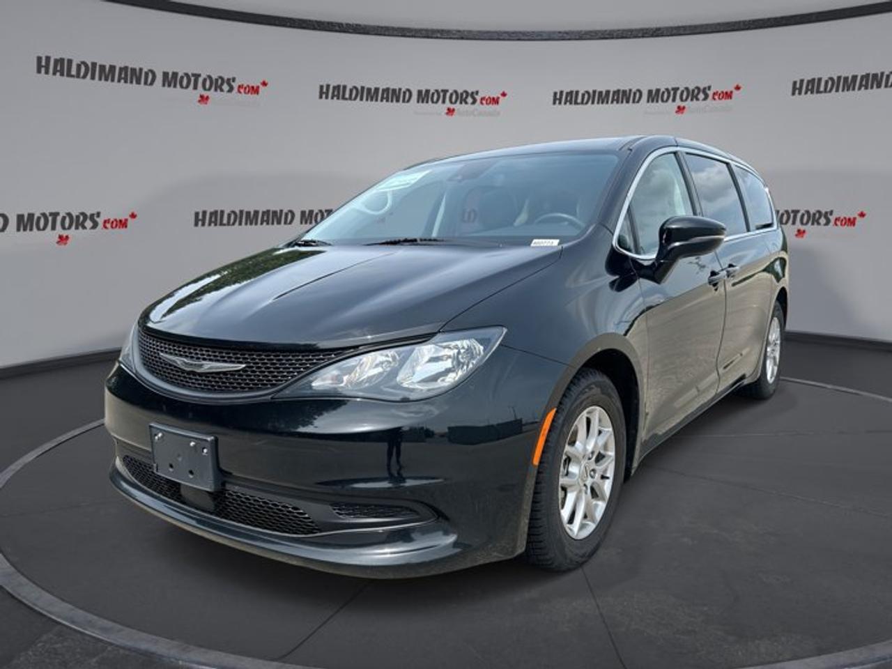 2024 Dodge Grand Caravan SXT 2WD | No Accidents Photo0