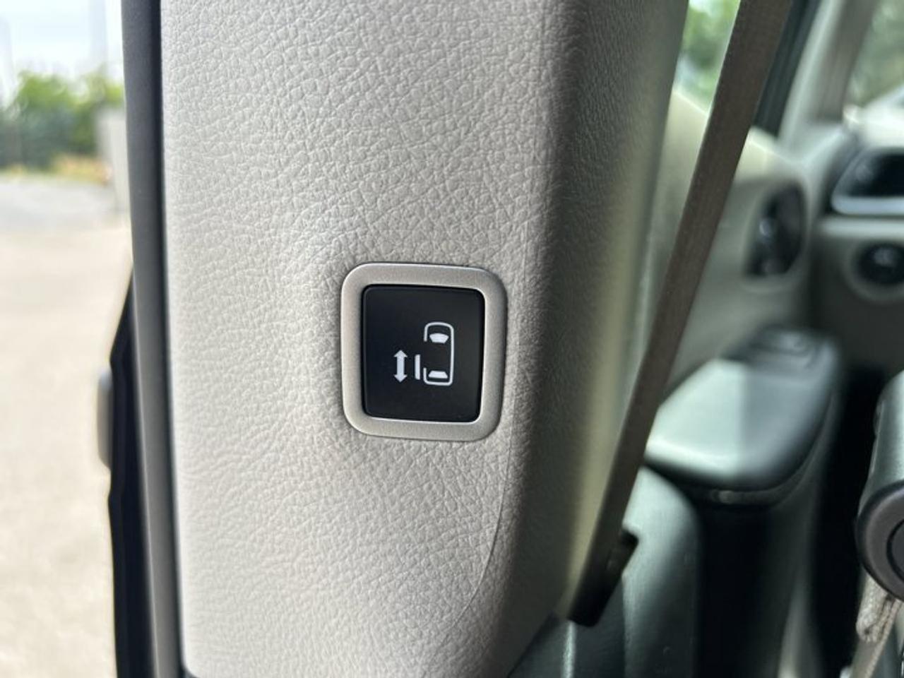 2024 Dodge Grand Caravan SXT 2WD | No Accidents Photo