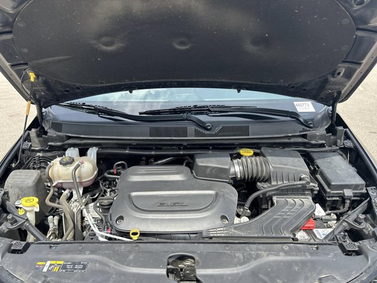 2024 Dodge Grand Caravan SXT 2WD | No Accidents Photo