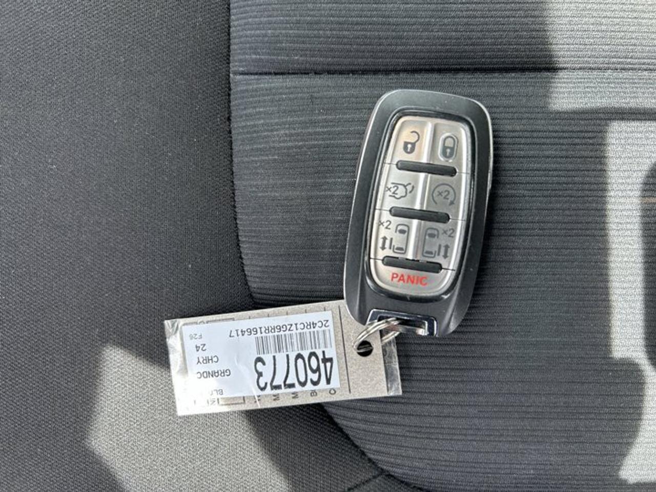 2024 Dodge Grand Caravan SXT 2WD | No Accidents Photo