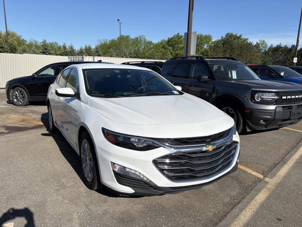 2022 Chevrolet Malibu LT FWD | No Accidents Photo