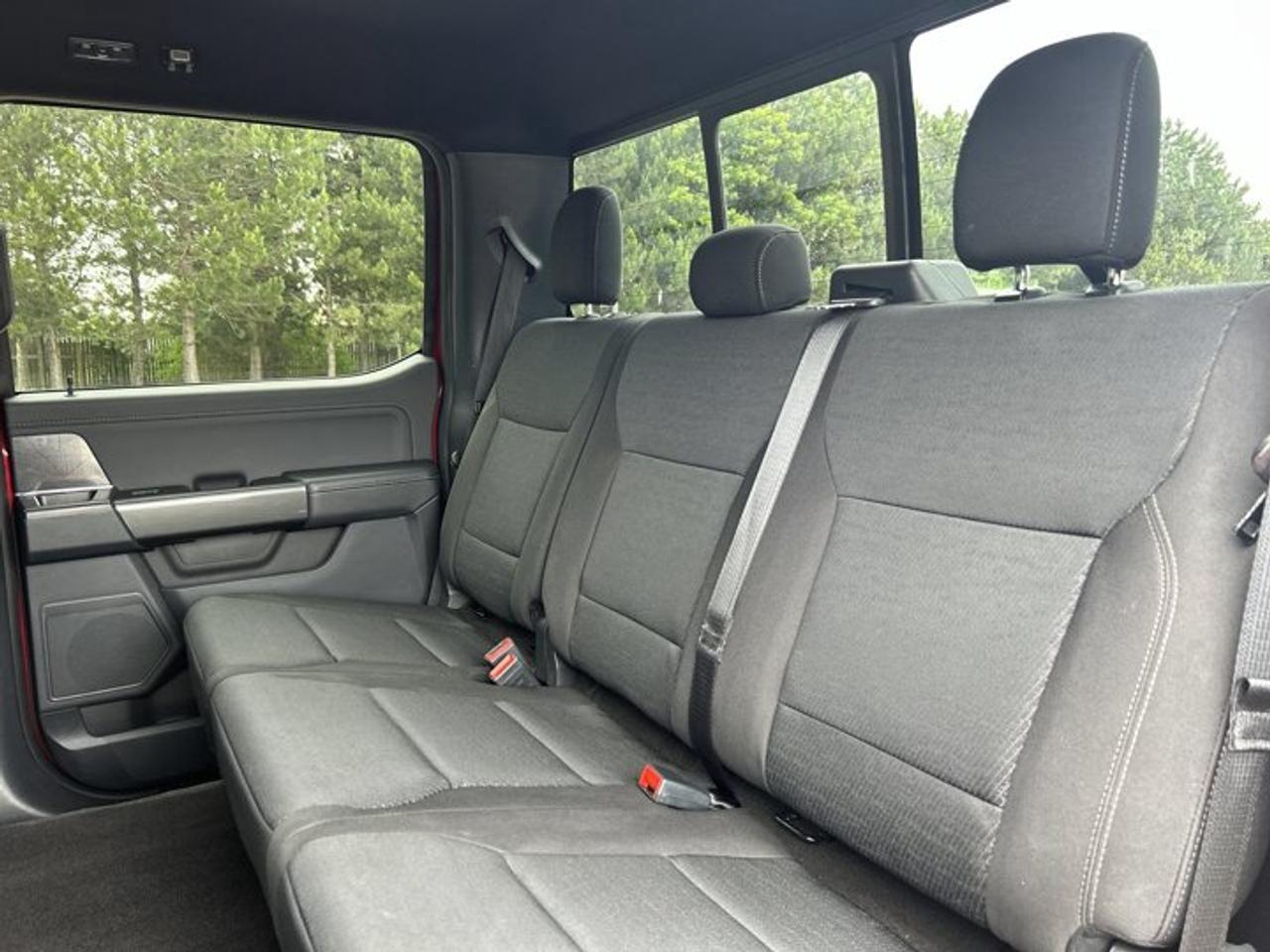 2022 Ford F-150 XLT SuperCrew 5.5' Box 4WD | One Owner | No Accidents Photo