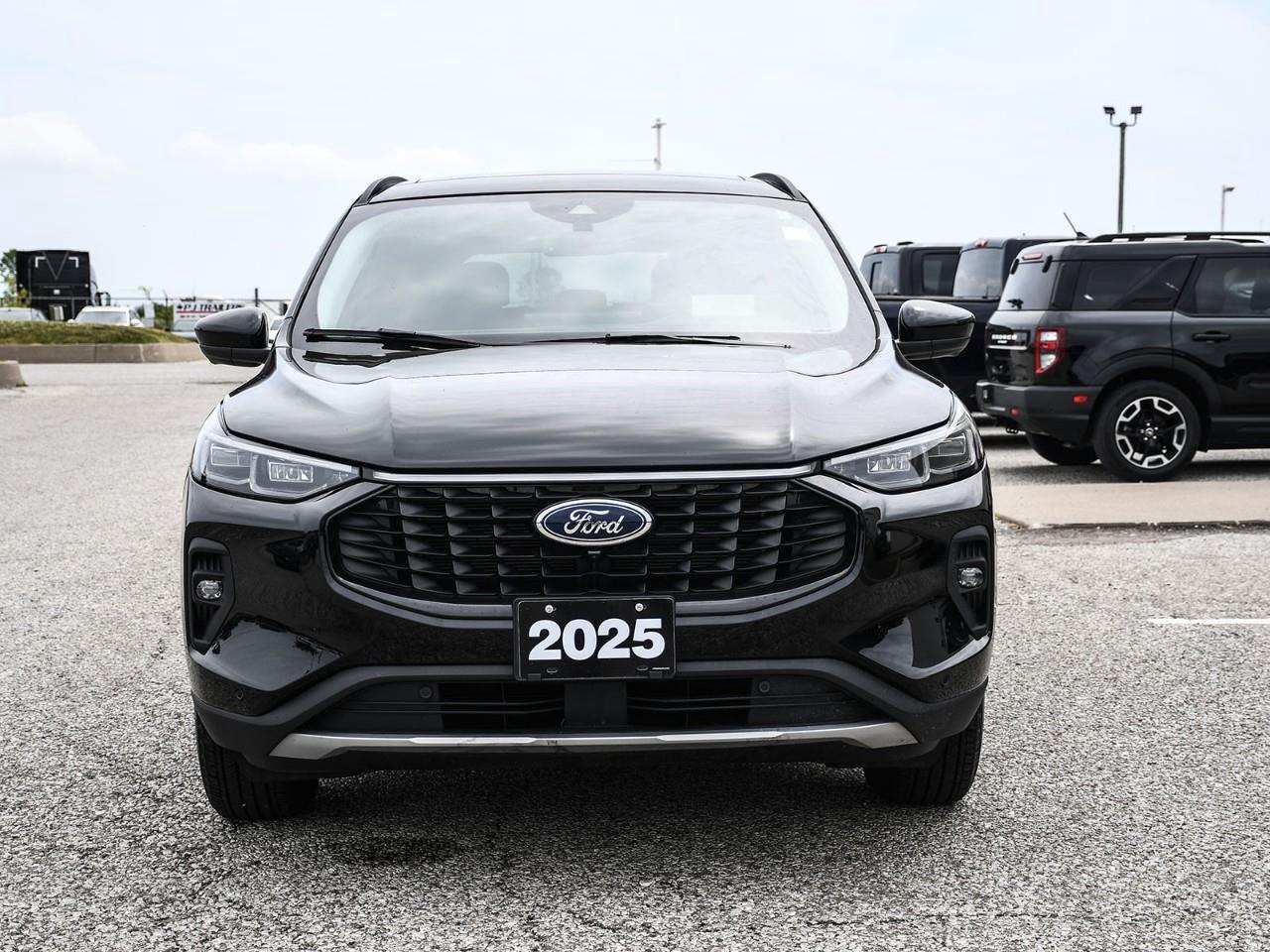 2025 Ford Escape PHEV Photo