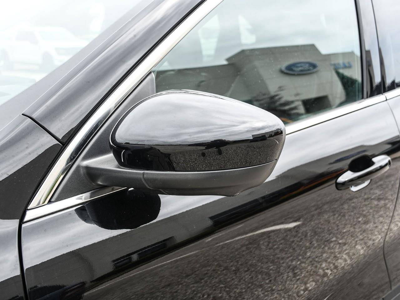 2025 Ford Escape PHEV Photo