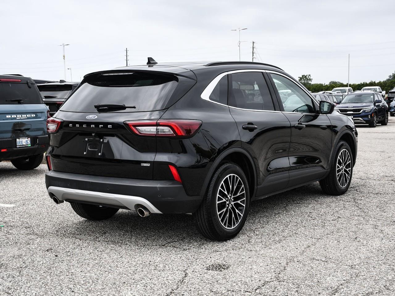 2025 Ford Escape PHEV Photo