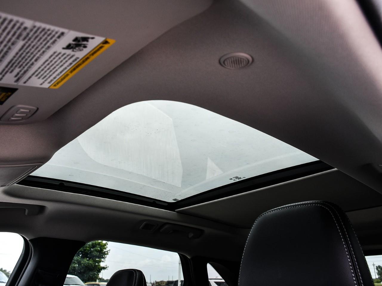 2025 Ford Escape PHEV Photo