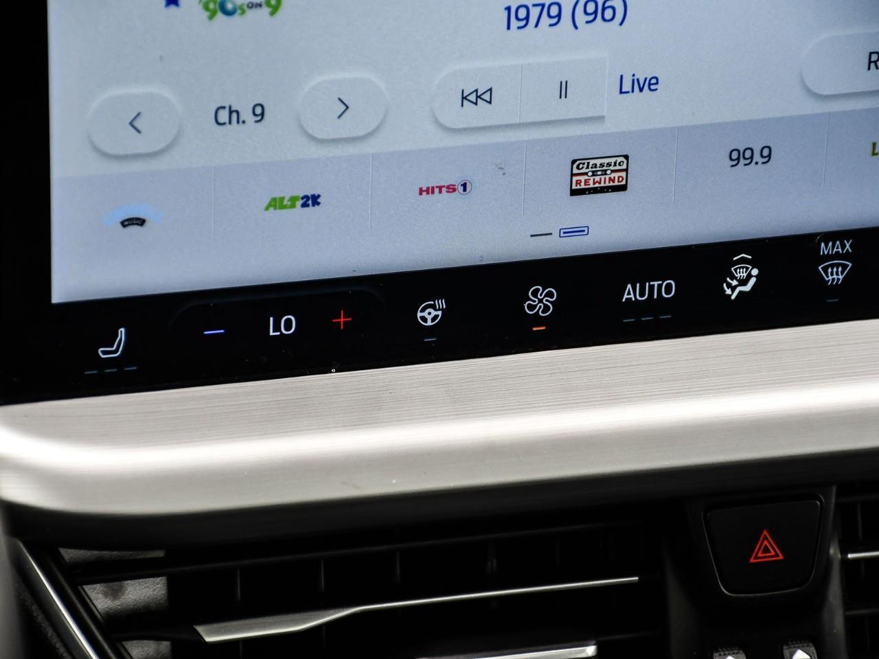 2025 Ford Escape PHEV Photo