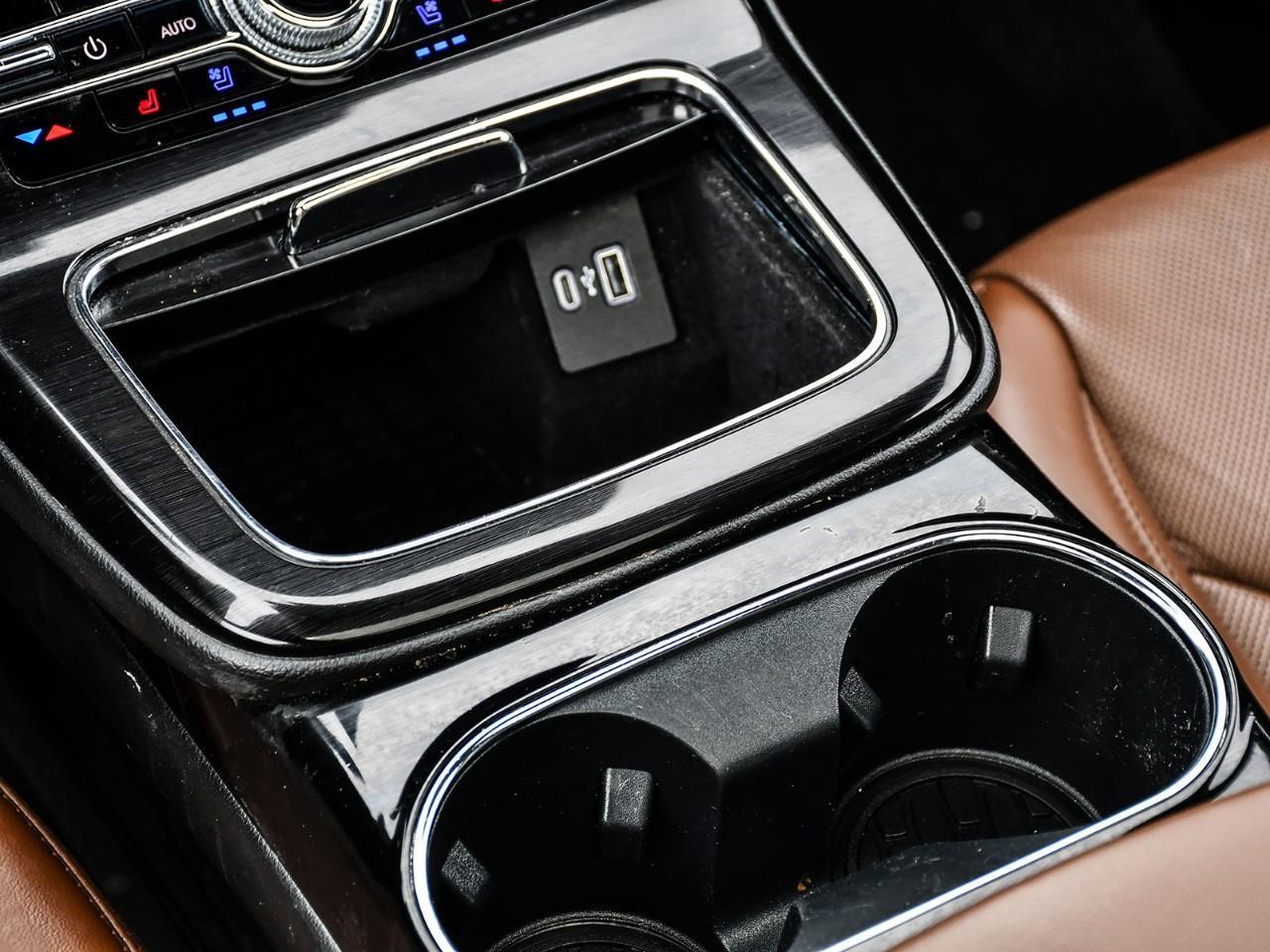 2022 Lincoln Nautilus Reserve NAV | SUNROOF | HTD SEATS | REMOTE START Photo