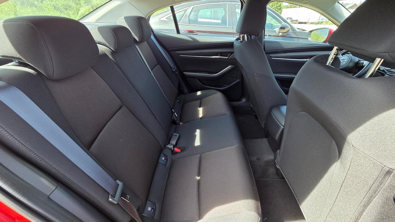 2026 Mazda MAZDA3 GX FWD Photo