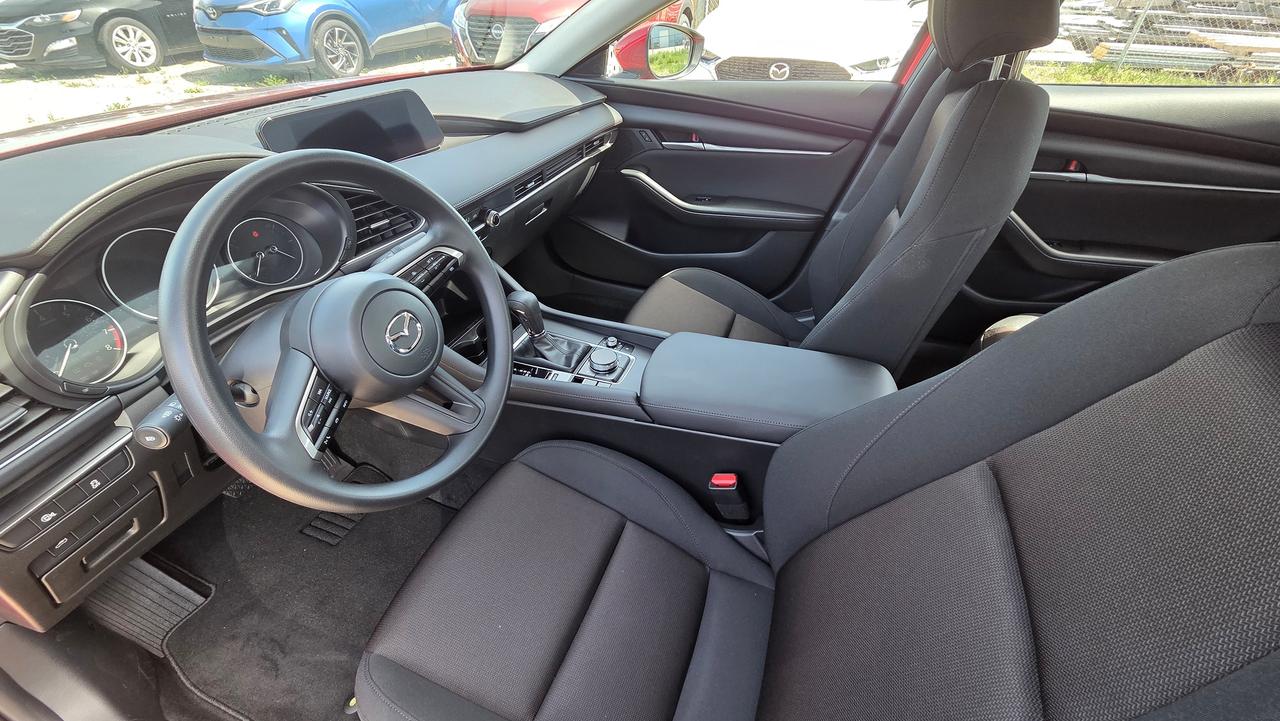 2026 Mazda MAZDA3 GX FWD Photo