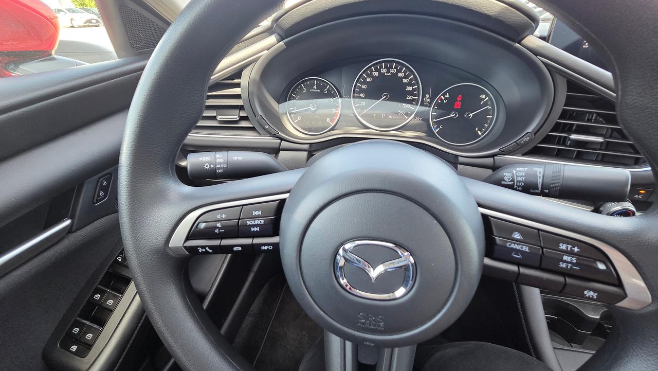 2026 Mazda MAZDA3 GX FWD Photo