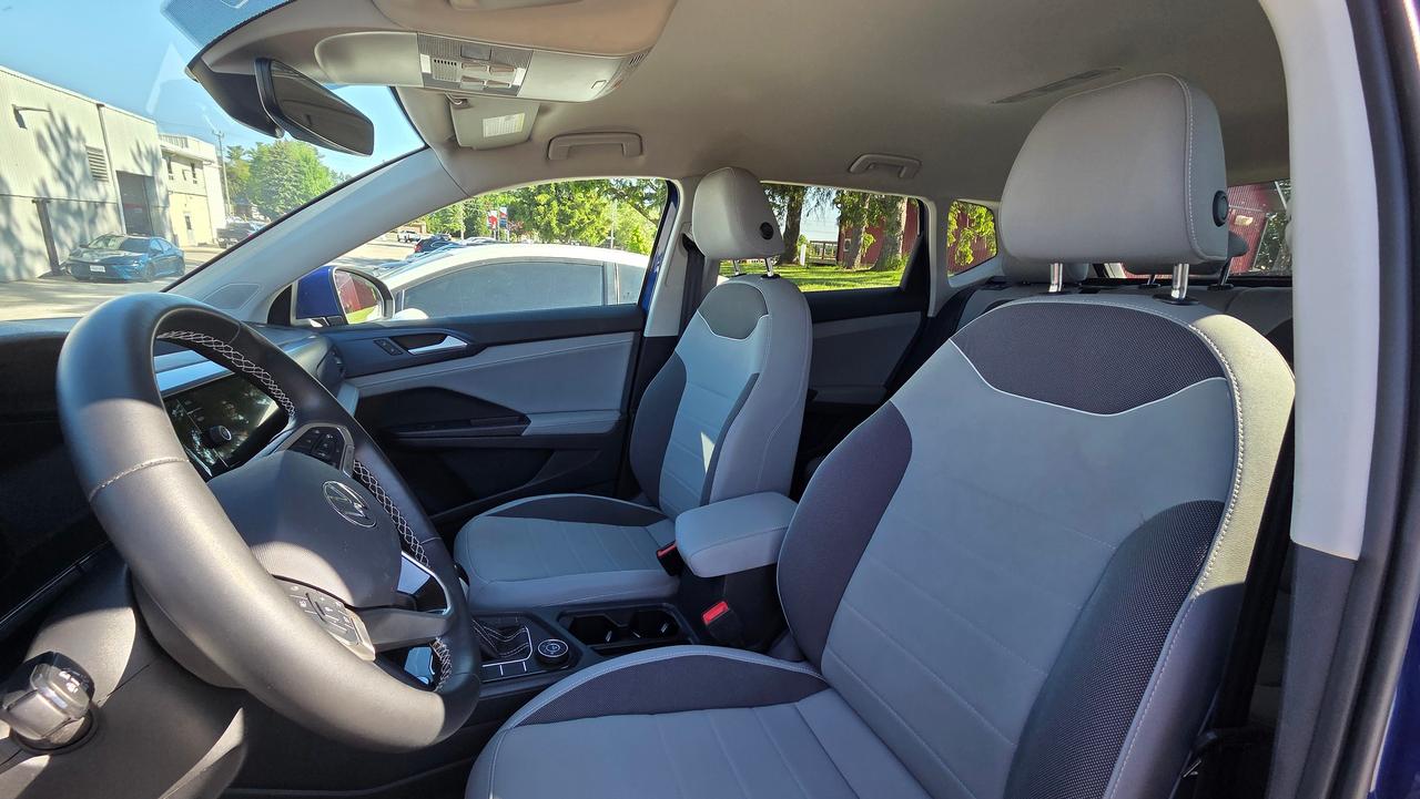 2024 Volkswagen Taos Comfortline Photo
