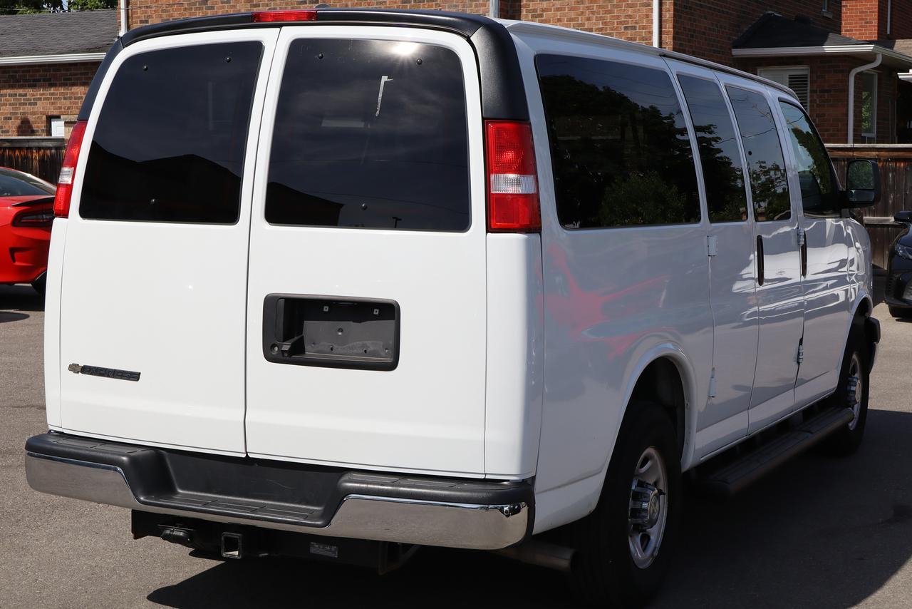 2022 Chevrolet Express RWD 2500 135" LT 12 Passenger Photo3