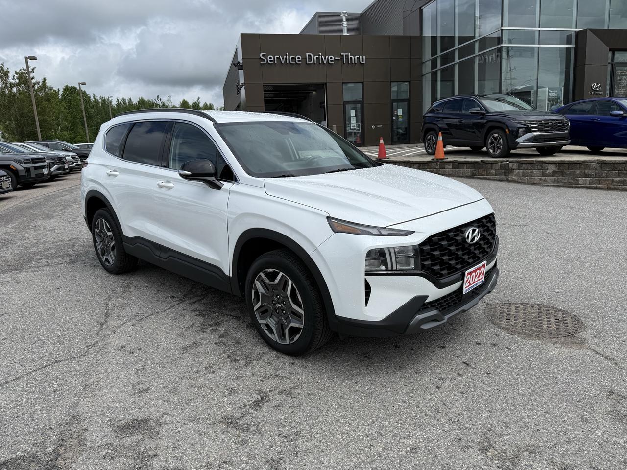 2022 Hyundai Santa Fe URBAN AWD Photo