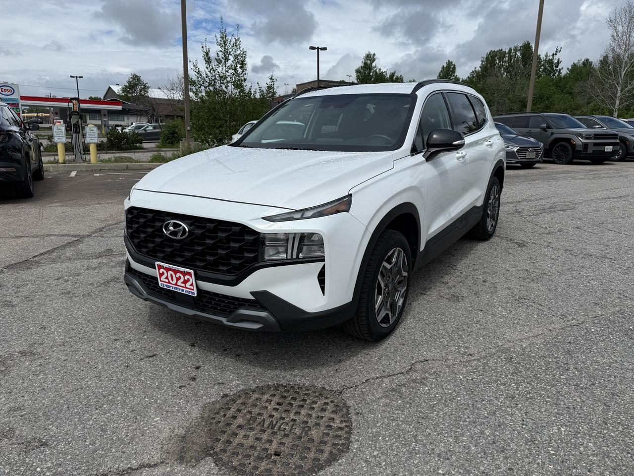 2022 Hyundai Santa Fe URBAN AWD Photo