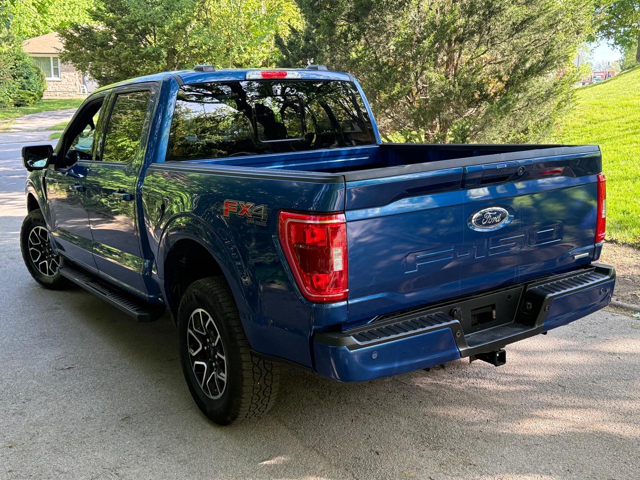 2023 Ford F-150 XLT 4WD SuperCrew 5.5' Box Photo