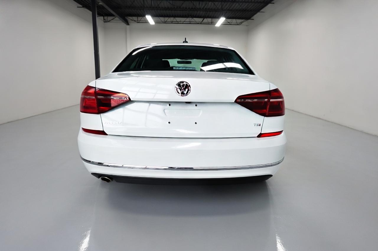 2018 Volkswagen Passat TRENDLINE+,ALL SERVICE RECORDS.NO ACCIDENT Photo4