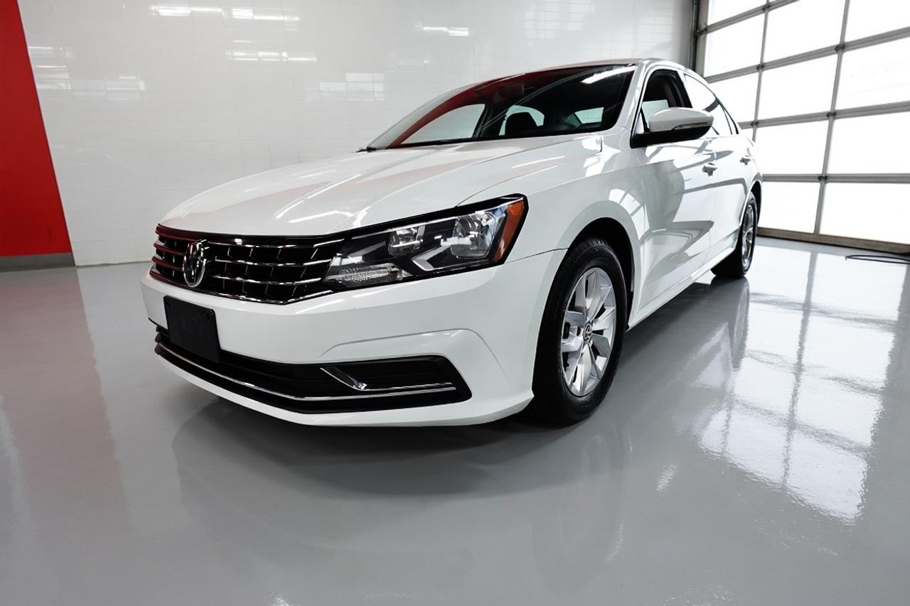 2018 Volkswagen Passat TRENDLINE+,ALL SERVICE RECORDS.NO ACCIDENT Photo