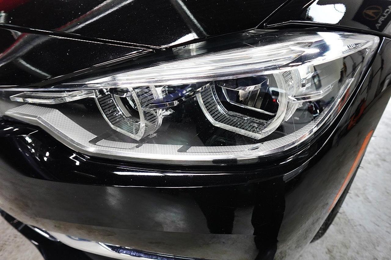 2016 BMW 3 Series DEALER MAINTAIN,NO ACCIDENT,ONE OWNER,LOW KM Photo