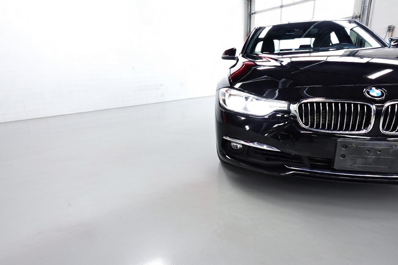 2016 BMW 3 Series DEALER MAINTAIN,NO ACCIDENT,ONE OWNER,LOW KM Photo