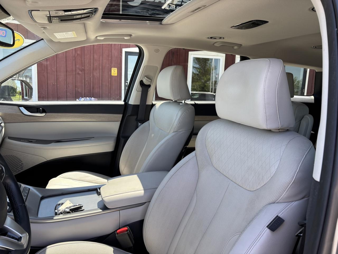 2020 Hyundai PALISADE SEL AWD Leather, Carplay Photo