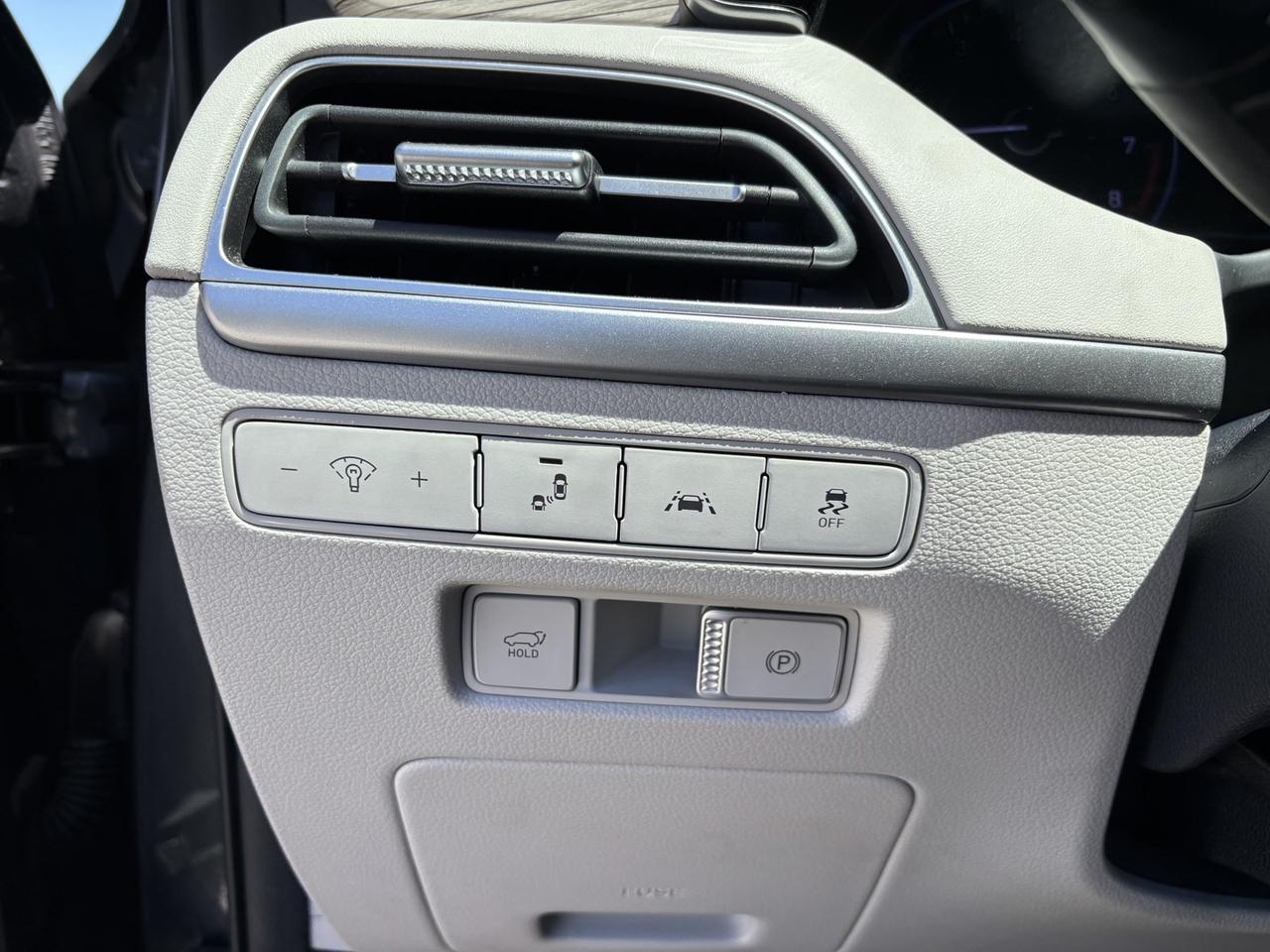2020 Hyundai PALISADE SEL AWD Leather, Carplay Photo