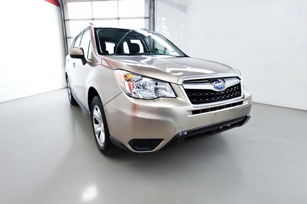 2016 Subaru Forester NO ACCIDENT,ONE OWNER,WELL MAINTAIN - Photo #1