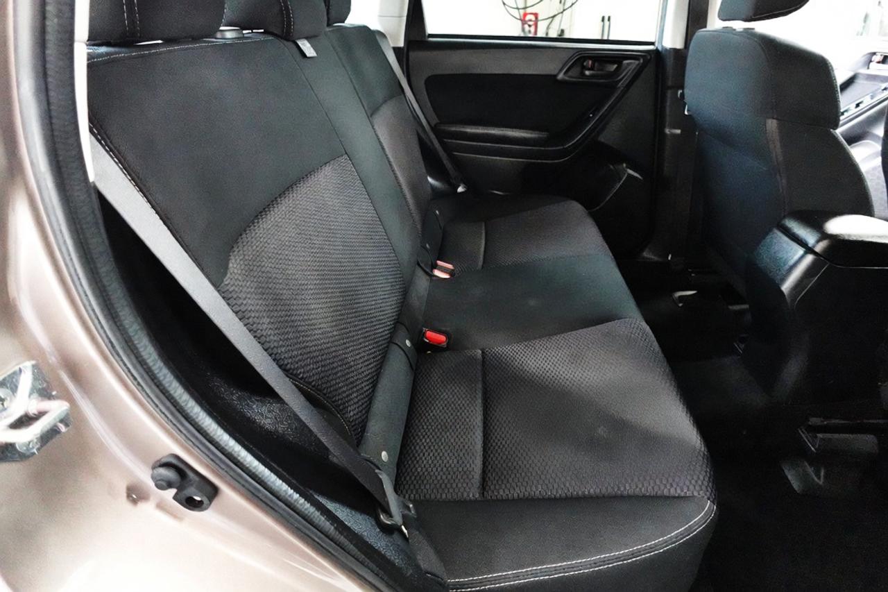 2016 Subaru Forester NO ACCIDENT,ONE OWNER,WELL MAINTAIN Photo
