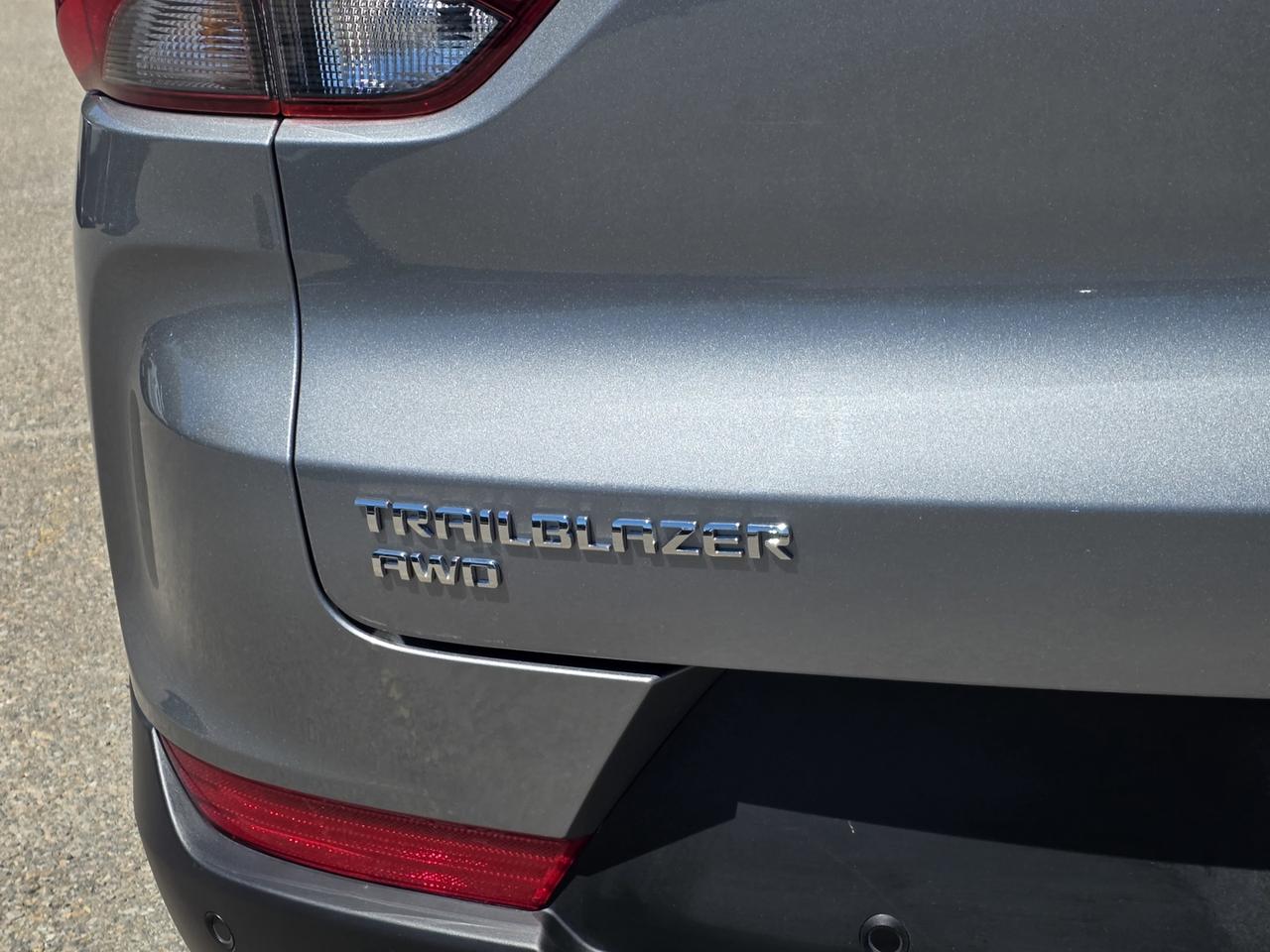 2024 Chevrolet TrailBlazer LS AWD Photo