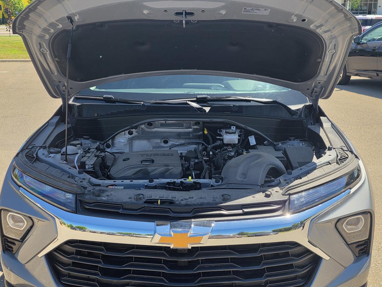 2024 Chevrolet TrailBlazer LS AWD Photo