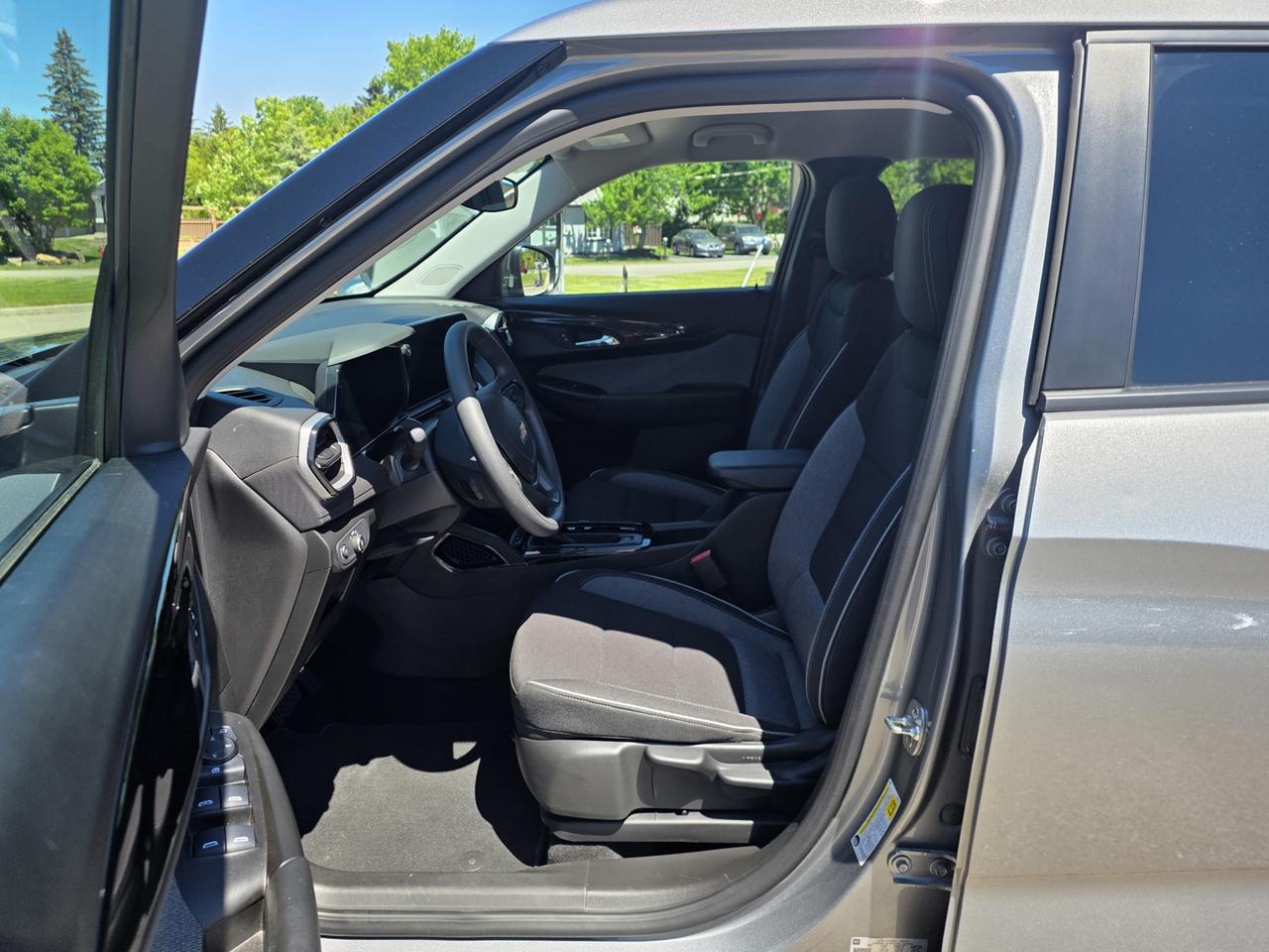 2024 Chevrolet TrailBlazer LS AWD Photo