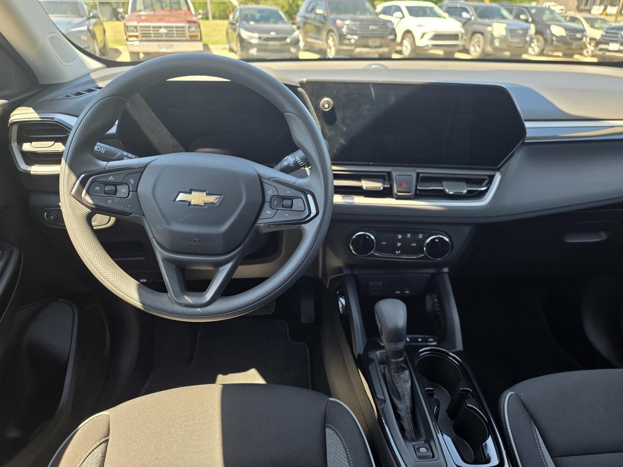 2024 Chevrolet TrailBlazer LS AWD Photo