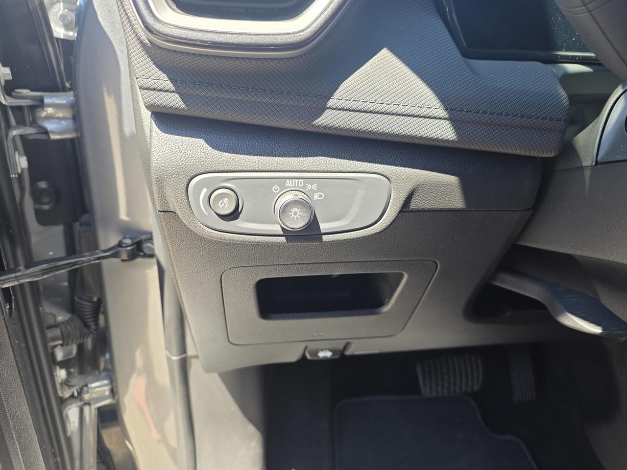 2024 Chevrolet TrailBlazer LS AWD Photo