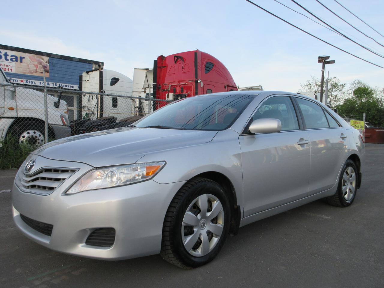 Used 2011 Toyota Camry LE for sale in Brampton, ON