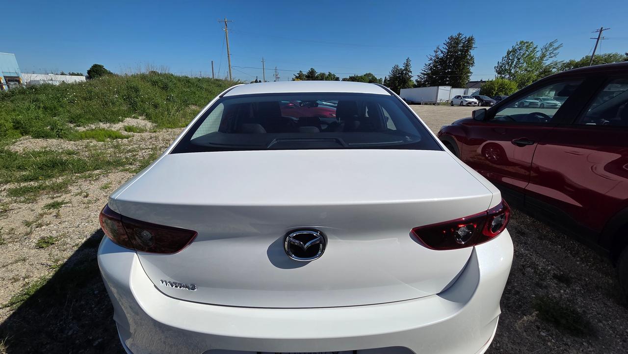 2026 Mazda MAZDA3 GX FWD Photo