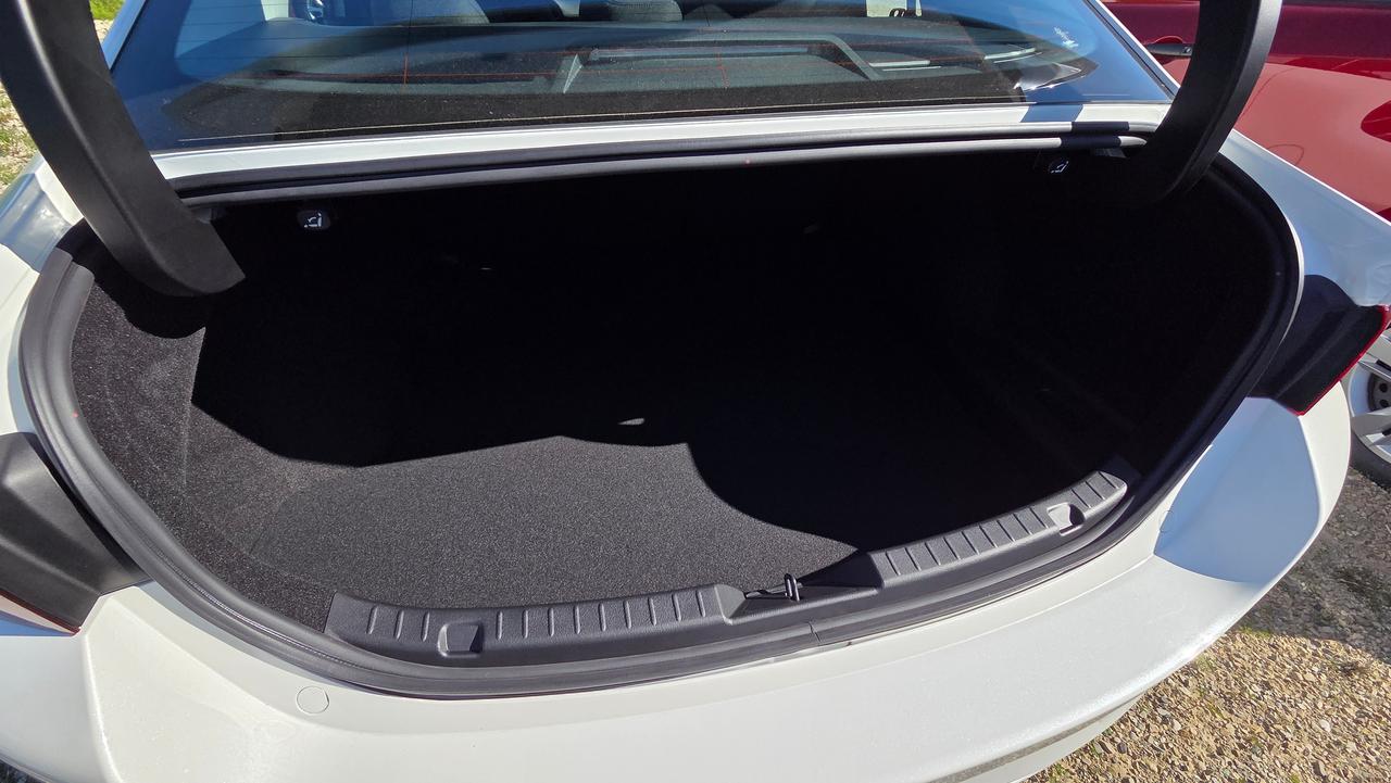 2026 Mazda MAZDA3 GX FWD Photo