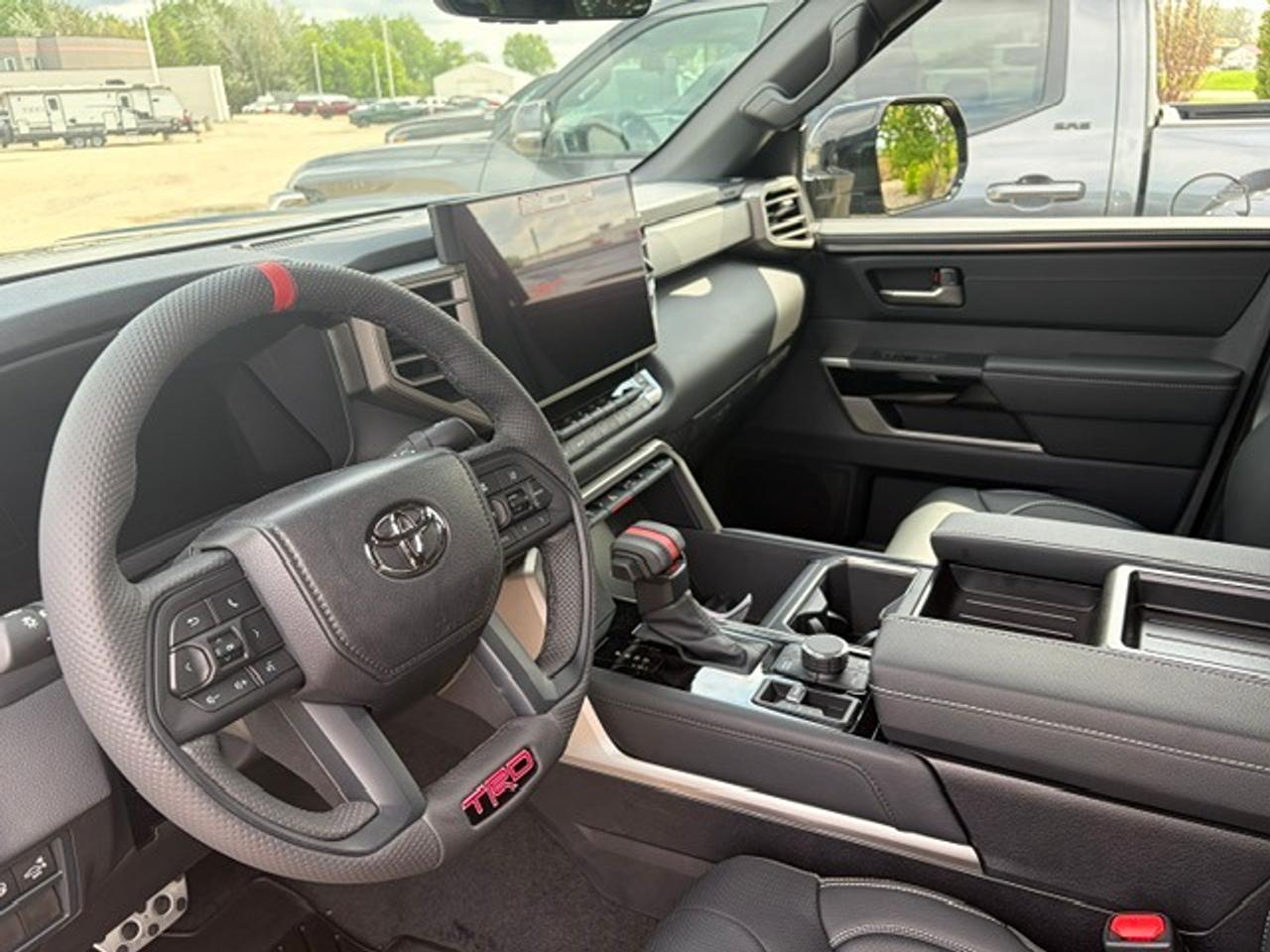 2026 Toyota Tundra CrewMax Limited LIMITED OFF ROAD Photo
