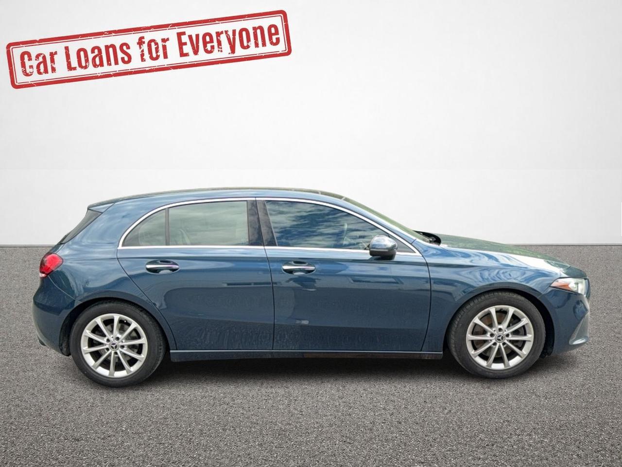 2020 Mercedes-Benz A-Class 250 4MATIC - SUNROOF - HEATED LEATHER - NAVIGATION Photo