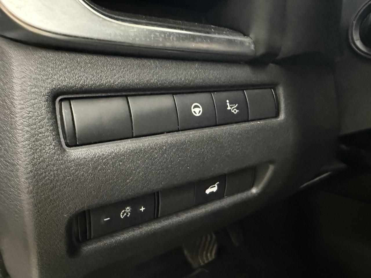 2021 Nissan Rogue Platinum Photo