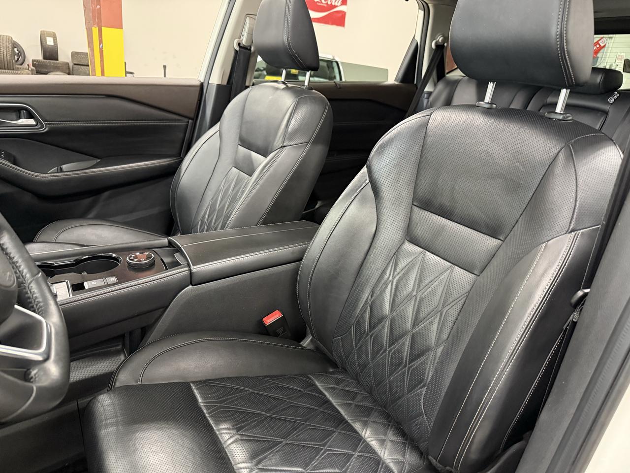 2021 Nissan Rogue Platinum Photo