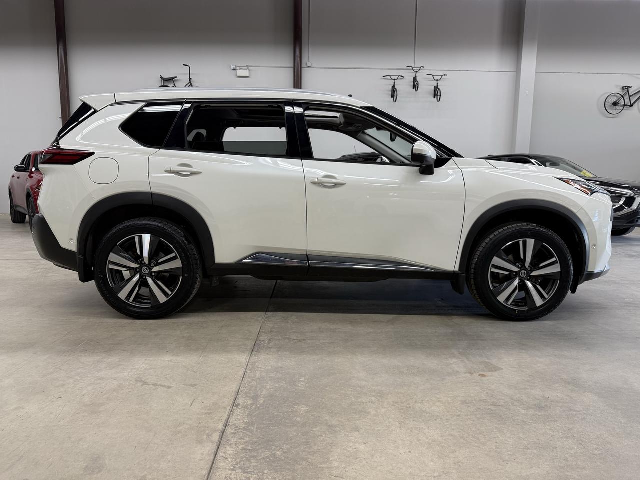 2021 Nissan Rogue Platinum Photo