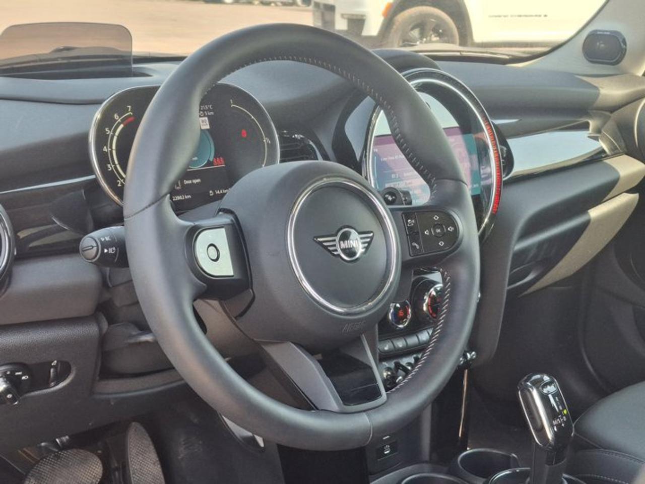 2024 MINI 5 Door Cooper S 4-Door Hatch | HUD | Leather | Nav | Sunroof | Heated Wheel + Seats | CarPlay | and More ! Photo