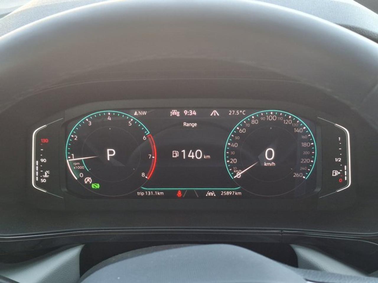 2024 Volkswagen Taos Comfortline Black Edition AWD | Sunroof | Adaptive Cruise | CarPlay + Android | and More ! Photo