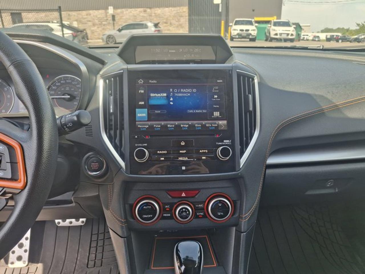 2021 Subaru XV Crosstrek Limited AWD | Sunroof | Navi | Leather | Heated Seats + Steering | EyeSight | Carplay + Android Auto Photo