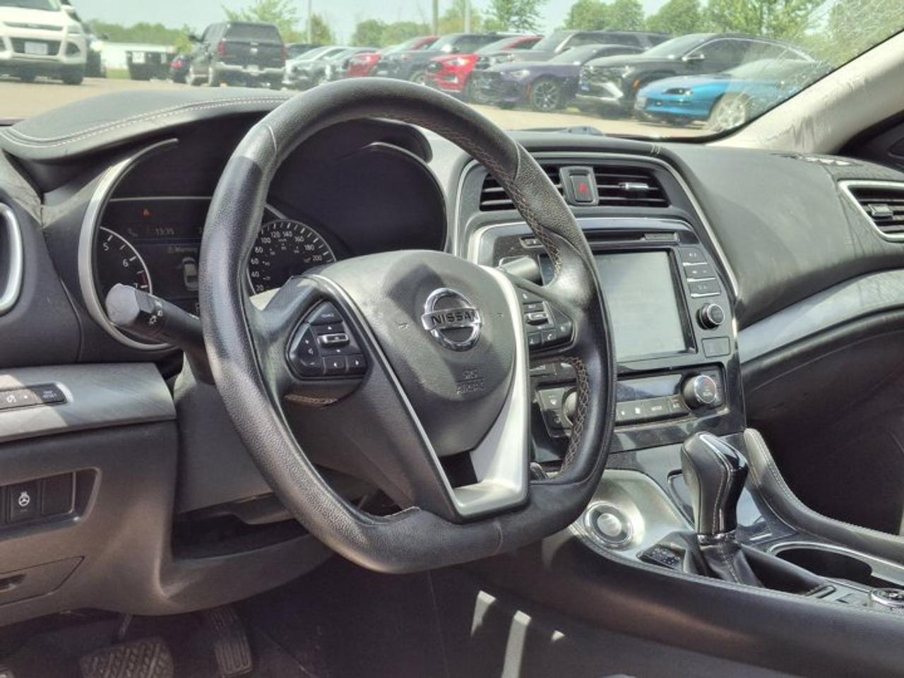 2016 Nissan Maxima SL | Leather | Sunroof | Nav | Power Seat | Rear Camera | Bluetooth | Heated Seats | and More ! Photo