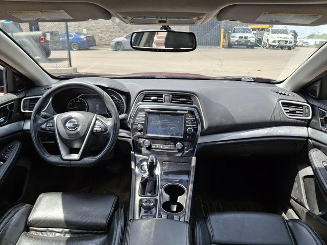 2016 Nissan Maxima SL | Leather | Sunroof | Nav | Power Seat | Rear Camera | Bluetooth | Heated Seats | and More ! Photo4
